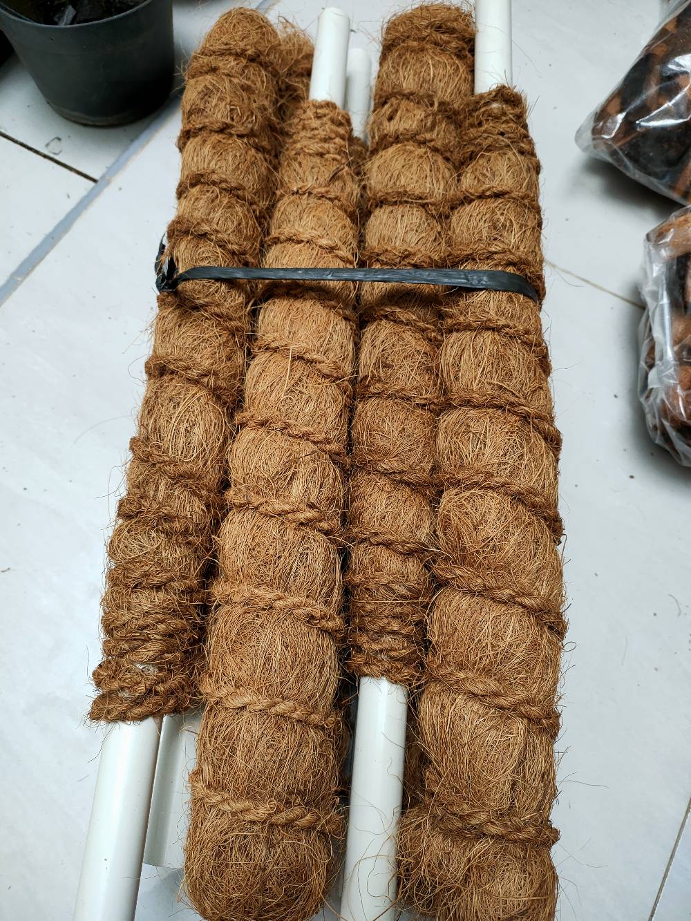 Rambatan Tanaman Sabut Kelapa Murah Meriah 50 Cm