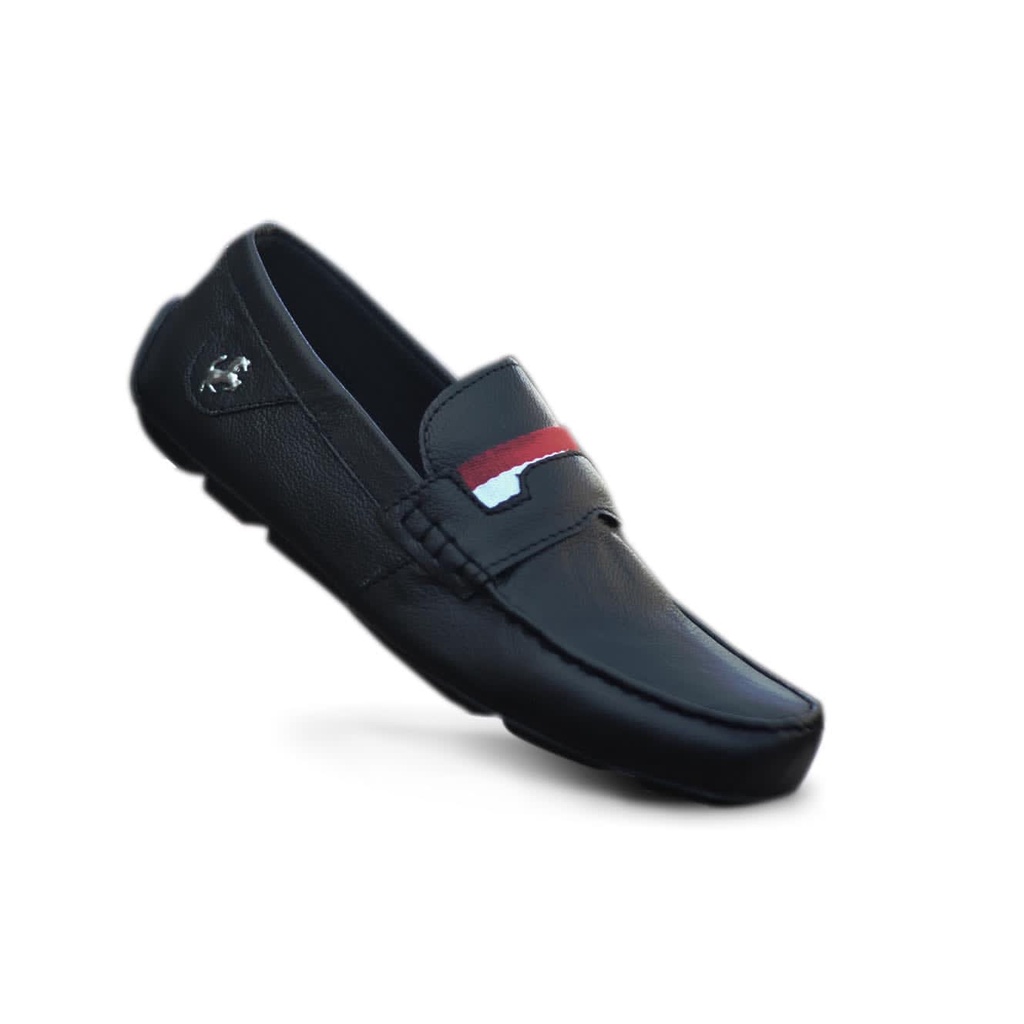 Sepatu spesial kemerdekaan SEPATU KASUAL SLIP ON KULIT ASLI PRIA MERah Putih