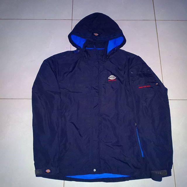 Jaket parasut Dickies saku samping