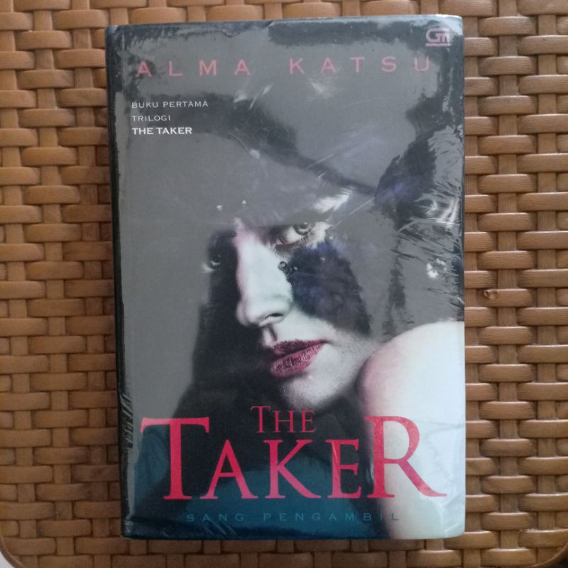 Novel The Taker - Alma Katsu