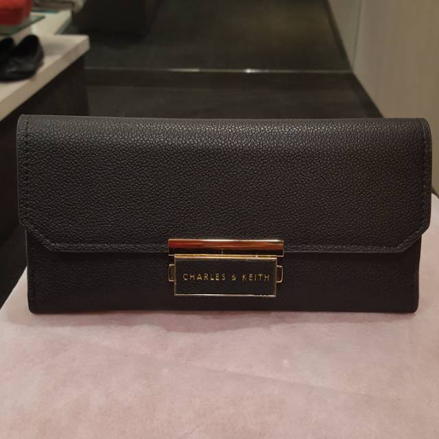 Dompet Charles and Keith Original