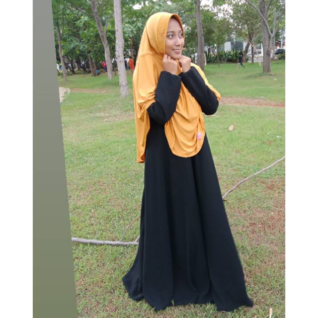 Bergo serut polos syar'i