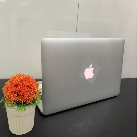 PROMO MacBook Pro Retina 13 inch 2013 CI5 3.0GHz Ram 8 GB SSD 512 GB SECOND