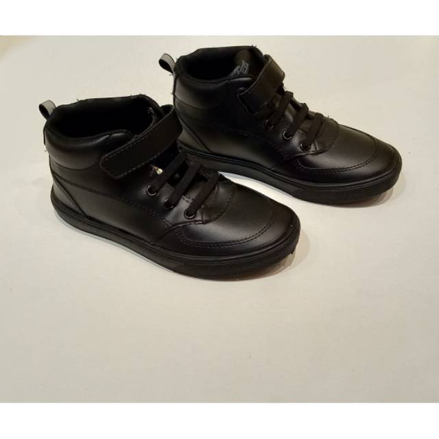 Sepatu Sekolah Anak Bata