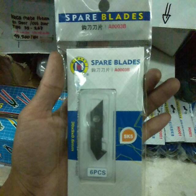 

Spare blades refill cutter alat potong isi 6 pcs