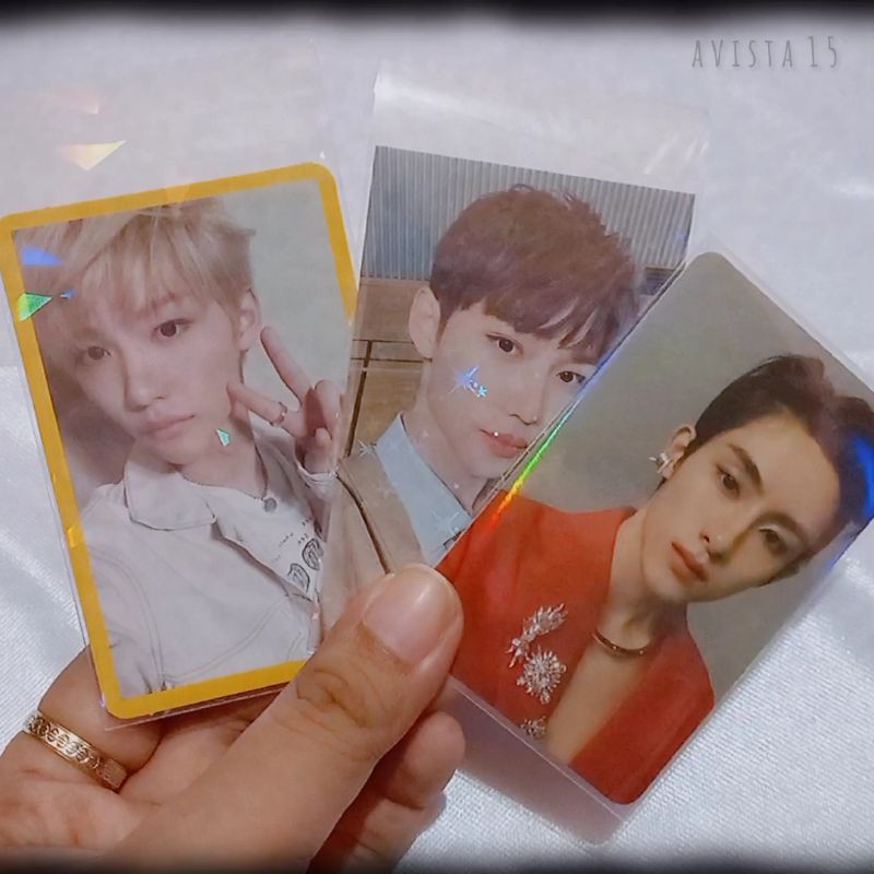 INNER SLEEVE PELANGI HOLOGRAM STAR BINTANG MOZAIK CONFETTI KPOP PHOTOCARD MEET Holo Rainbow Star  pc