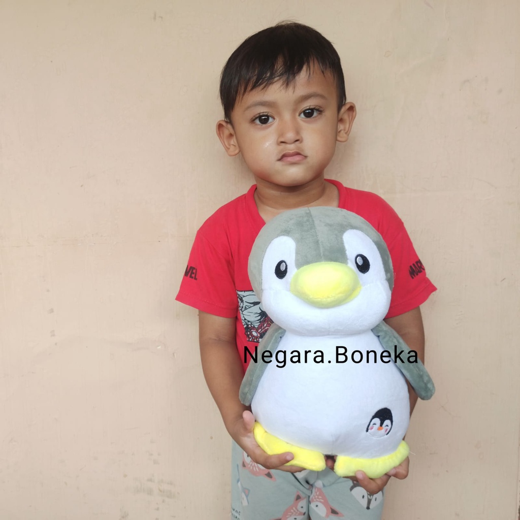 Boneka Pinguin Lucu dan Gemesin ukuran 30 cm