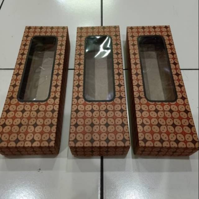 

Gift box mika batik 4