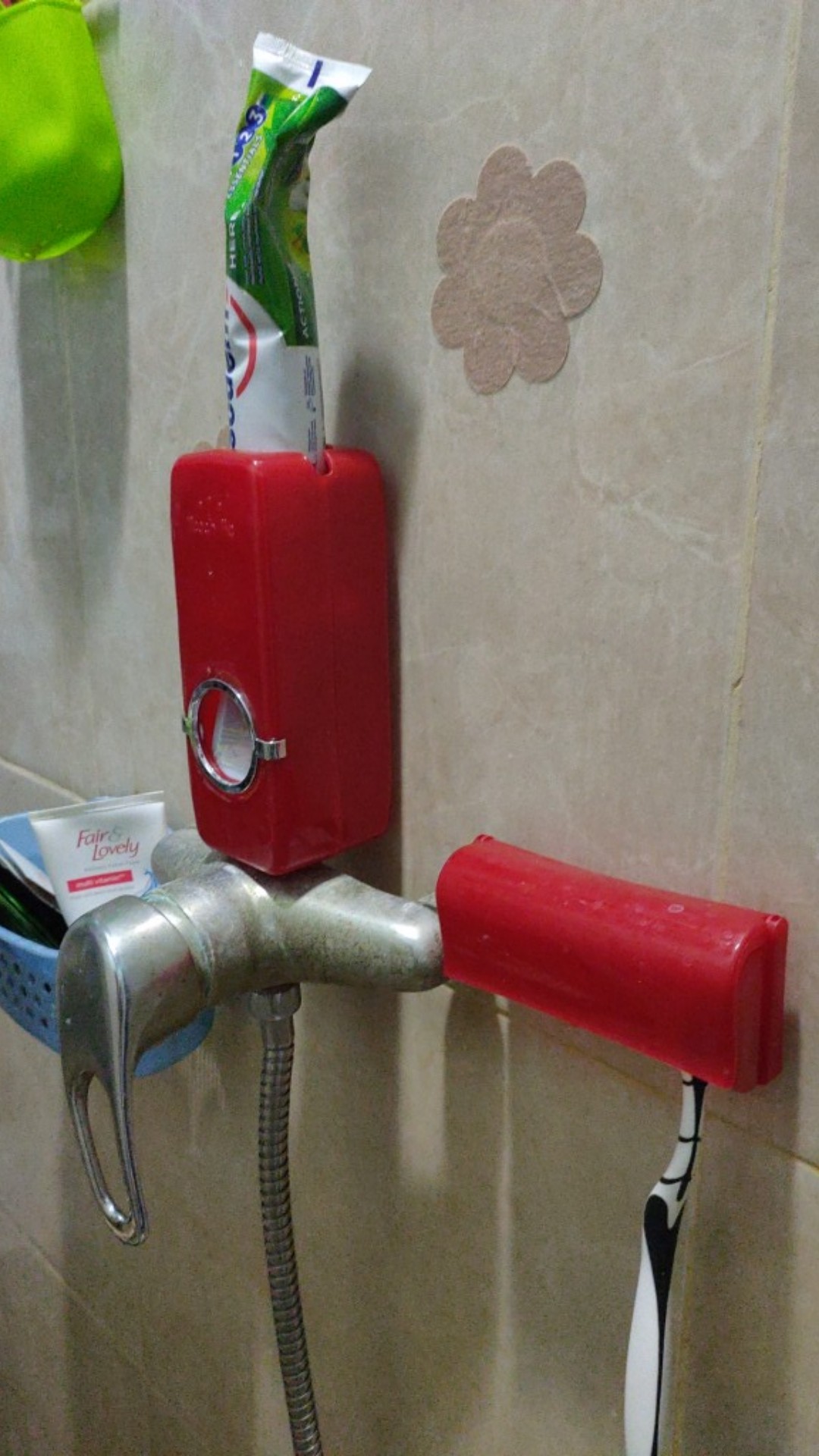 Dispenser Odol / Alat Keluar Odol Otomatis / Toothpaste Dispenser