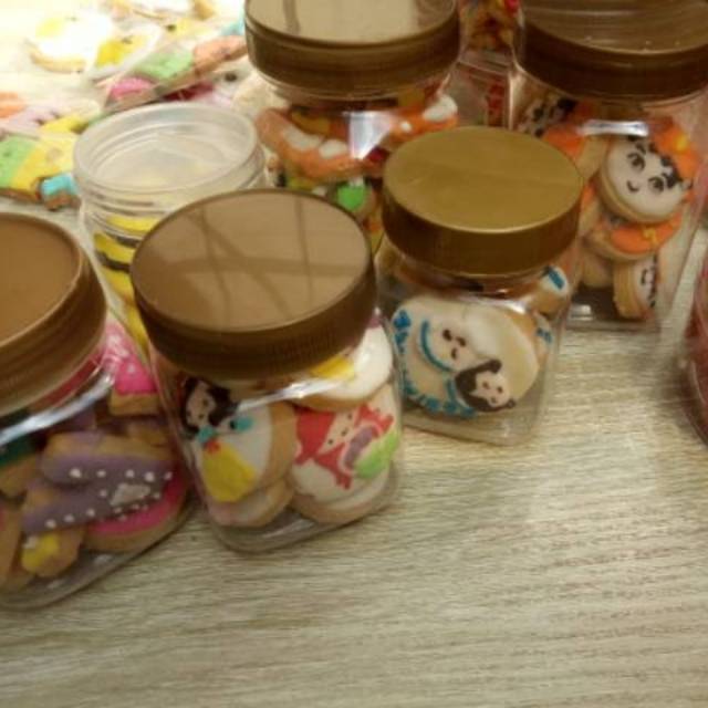 Cookies karakter cookies icing cookies squishy kue kering hias in jar