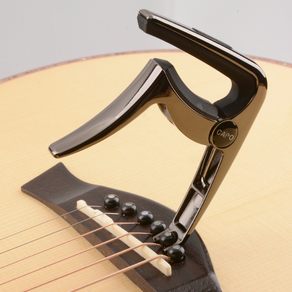 Capo Gitar Bahan Zinc Alloy Dengan 3 Picks