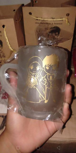 Souvernir Gelas Gagang Isi 50