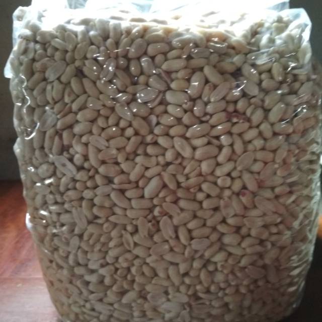 

Kacang kupas besar 25/29