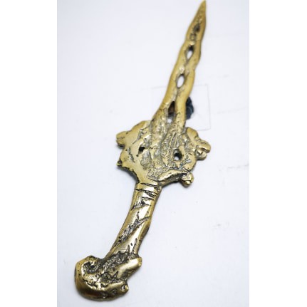 Koleksi Antik Kuningan Keris Kapak Naga Unik