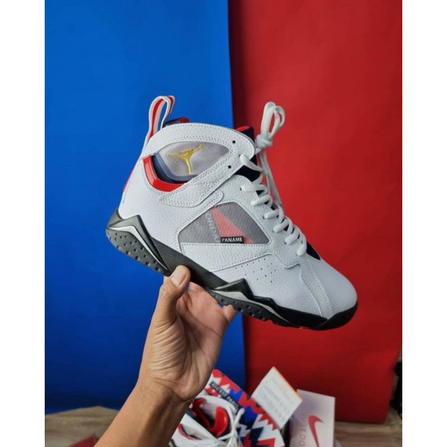 NIKE AIR JORDAN 7 RETRO PSG BNIB