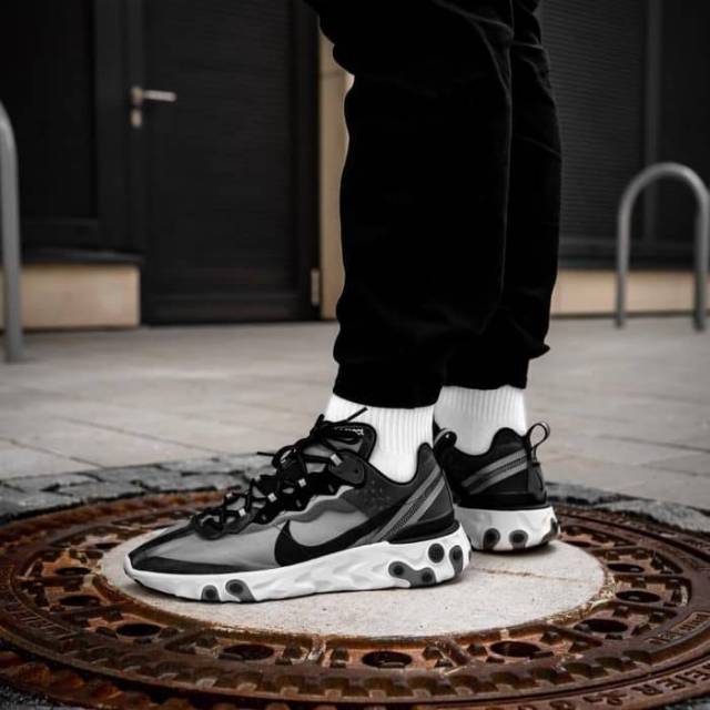 nike react element 87 anthracite black