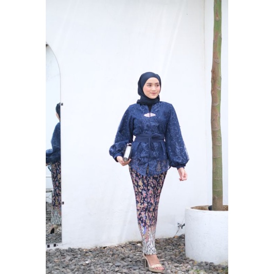 COUPLE NURHALIZA NAVY/TUNIC &amp; BLUS