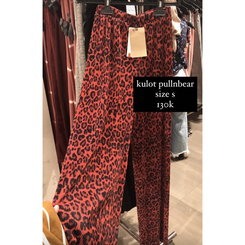 Sale New “Pull&Bear” Celana Kulot Wanita S