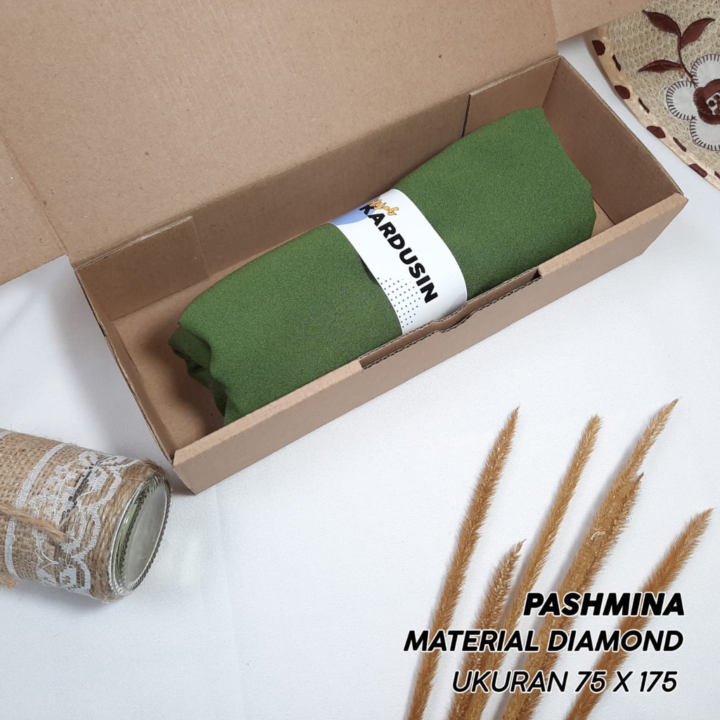 

Hampers Hijab Termurah / Gift Box / Kado Ulang Tahun Cewek Pacar Gebetan Pashmina Diamond