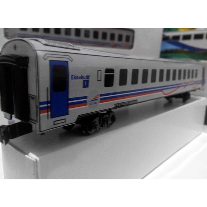 Miniatur Kereta Api - Gerbong Eksekutif KAI Skala 1:87