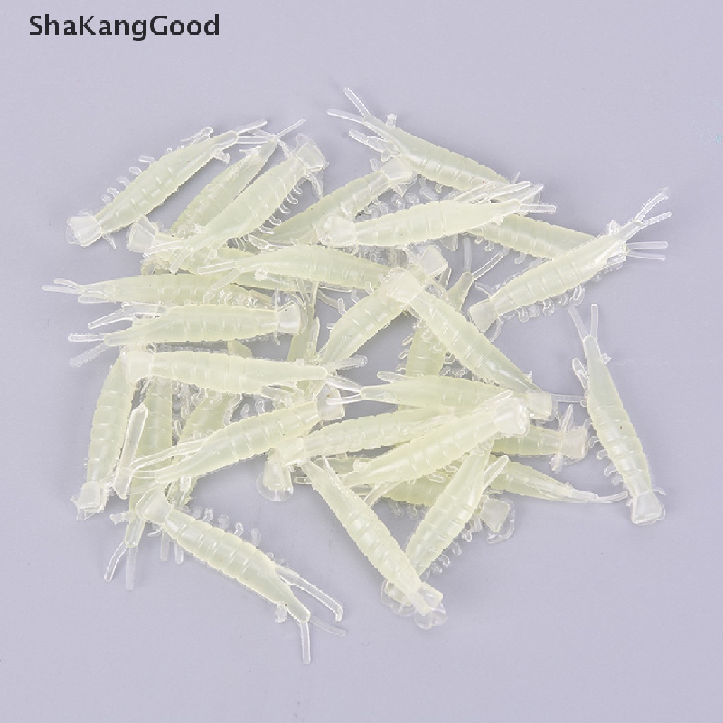 50 Pcs Umpan Pancing Bentuk Udang Hijau Luminous Bahan PVC Lembut Ukuran 0.6g