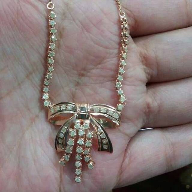 

Kalung Pita Jumbo