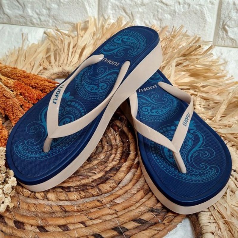 SANDAL JEPIT KARET WANITA LUOFU F2268-4.SANDAL JEPIT JELLY WEDGES PEREMPUAN EMPUK TERBARU