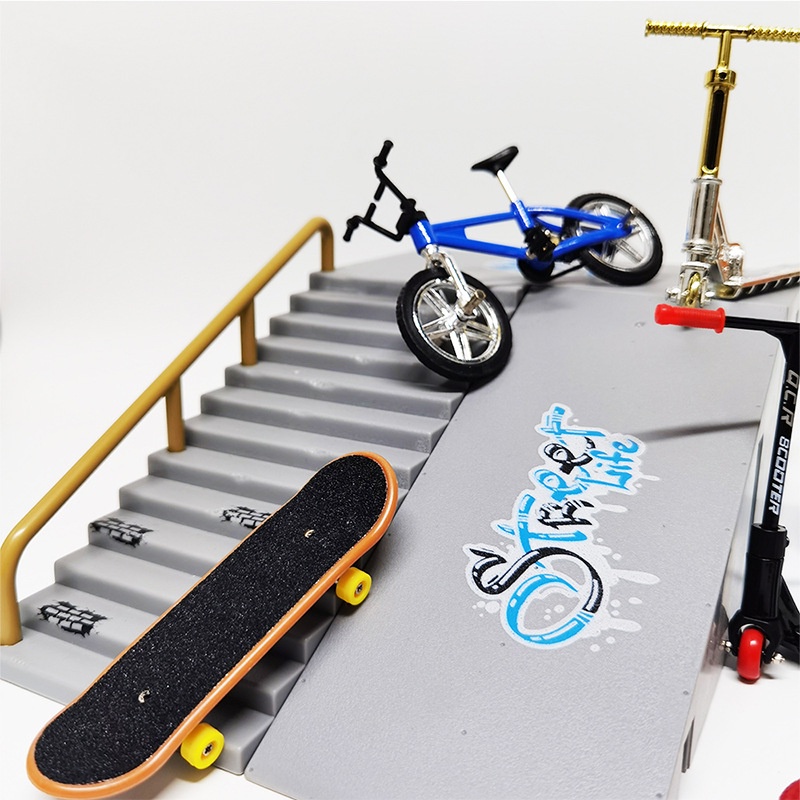 Mainan Skateboard Jari Mini Bahan Alloy Untuk Anak Laki-Laki