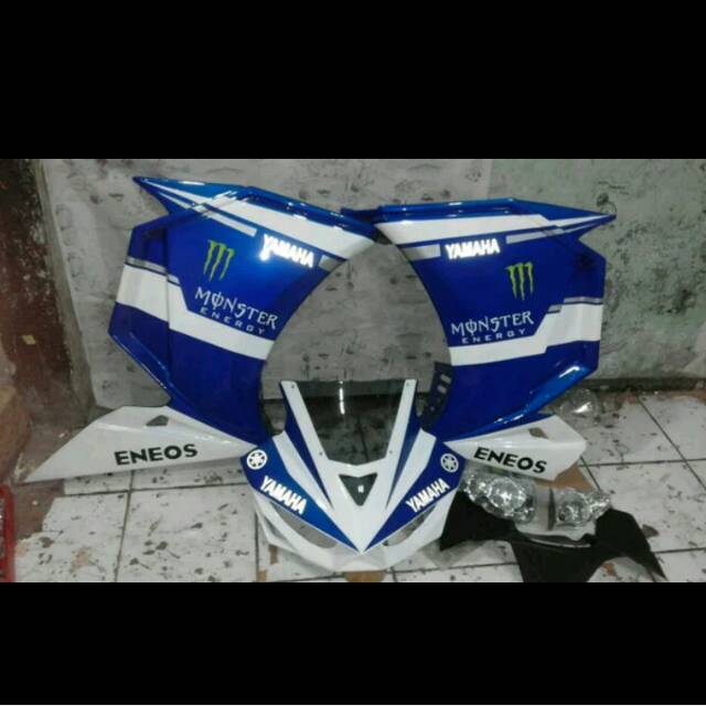 Fairing depan dan cover tanki model R25