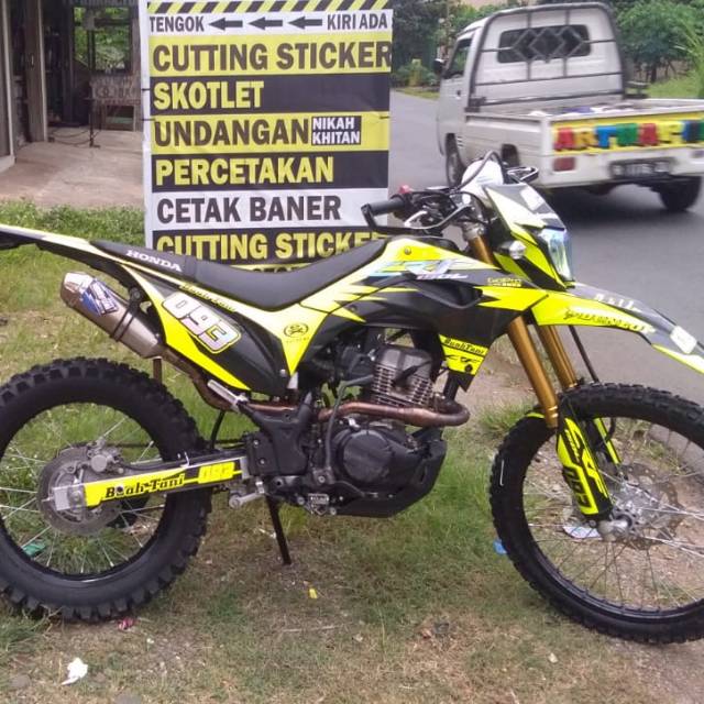 Decal crf l 150 hijau flow stabilo