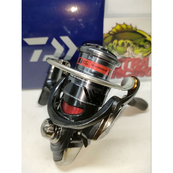 REEL DAIWA REVROS TG 1000 / 2000