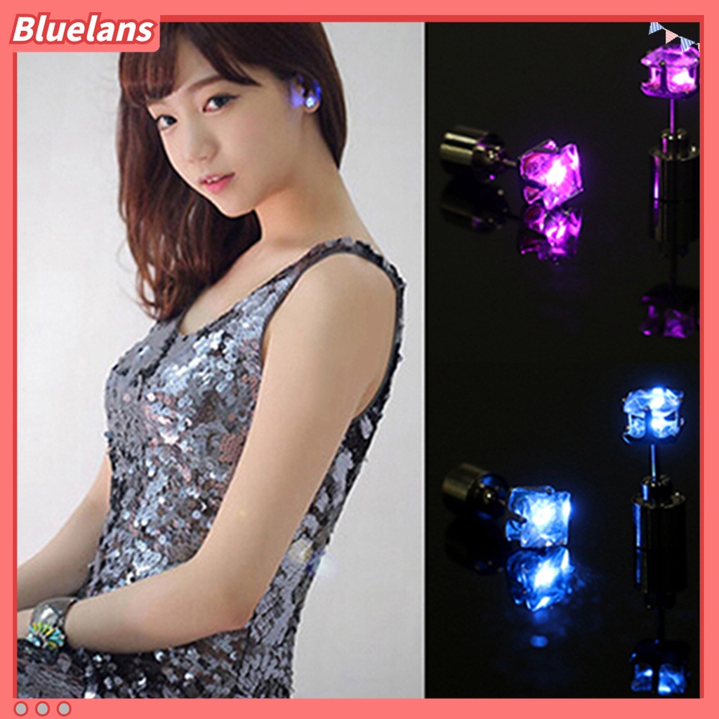 Anting Dengan Lampu LED Untuk Menari