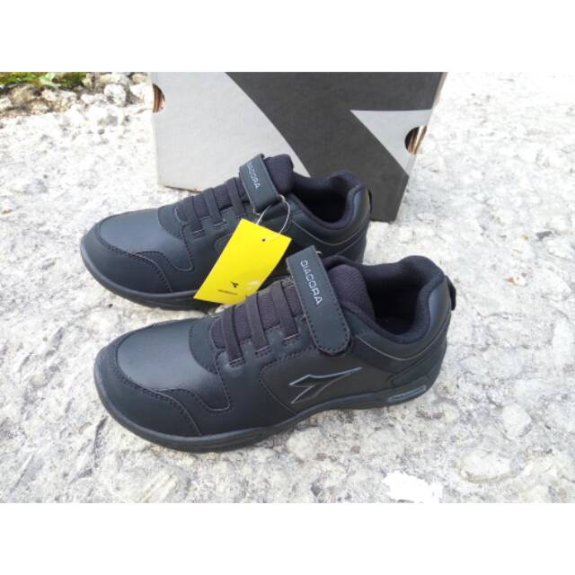 SEPATU DIADORA ANAK ELGIO M.SEPATU SEKOLAH ANAK.
