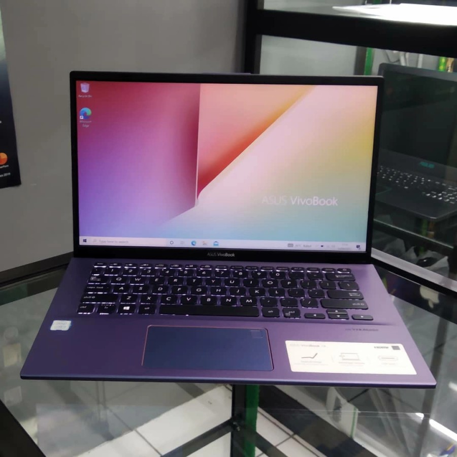 Asus vivobook A412FA i3 81455U RAM 4GB SSD 512 Layar 14 FHD