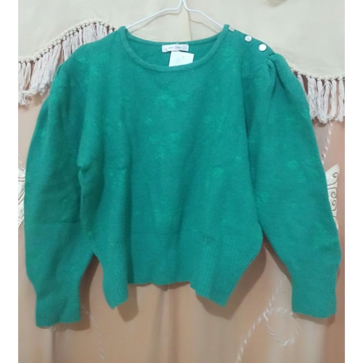 Sweater rajut crop lengan balon