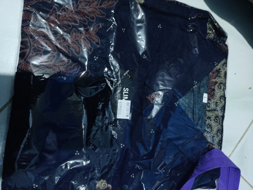 Batik Pria Lengan Panjang Slimfit Modern Batik Slimfit Pria