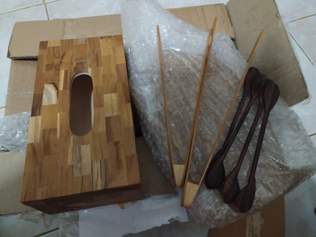 Peepa | Tempat Tissue Kayu