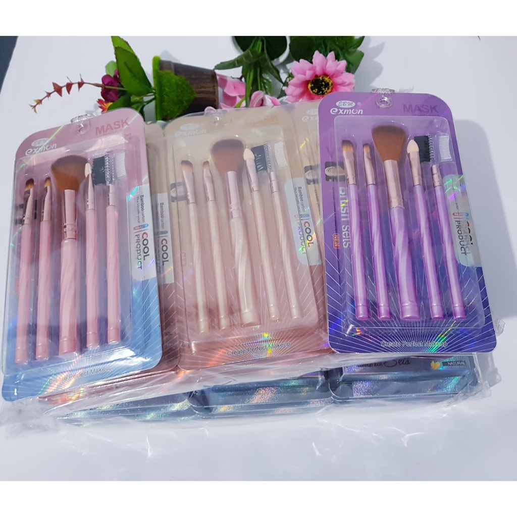 Set Kuas Make Up 5 in 1 packing mika M743