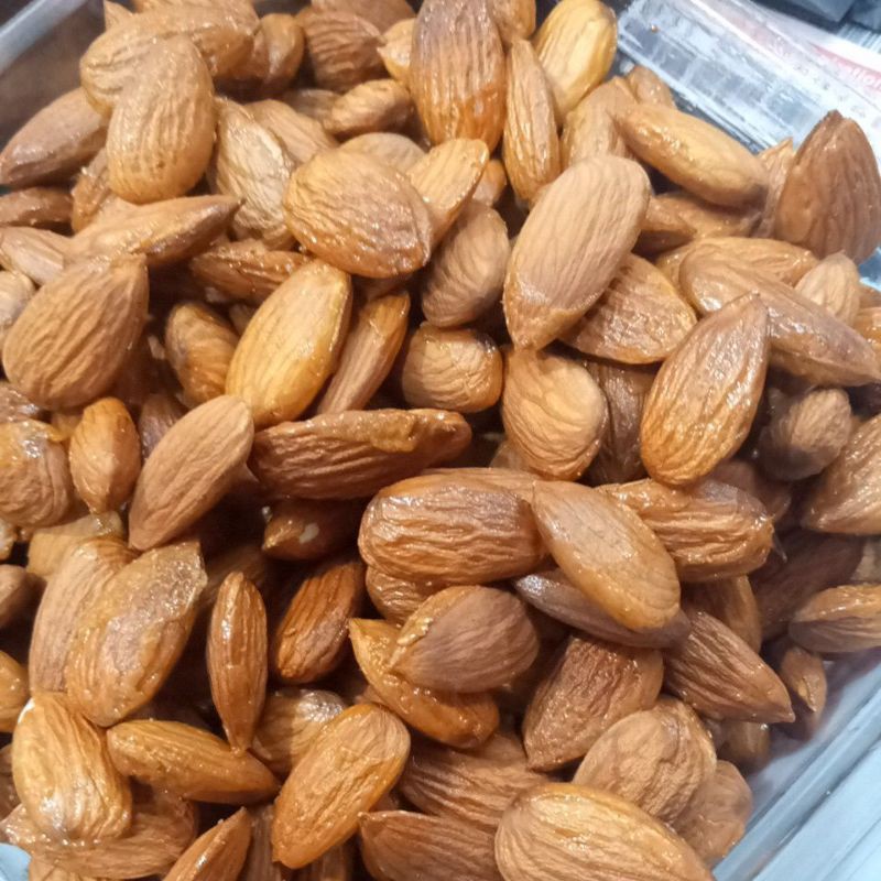 

kacang Almond kulit panggang gurih 250gr