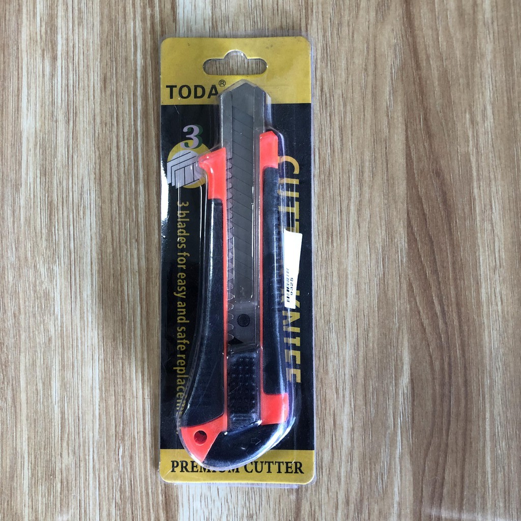 

CUTTER BESAR/PISAU POTONG/TODA