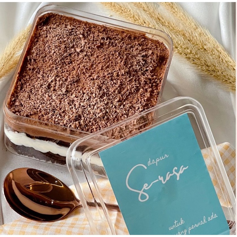 

Dessert Box Tiramisu/Bolu cokelat
