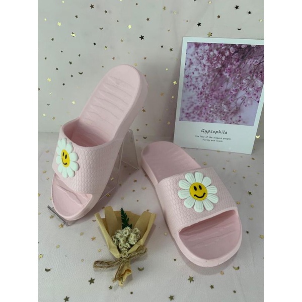 Sandal Slop Road Miniso Motif Sun Flower