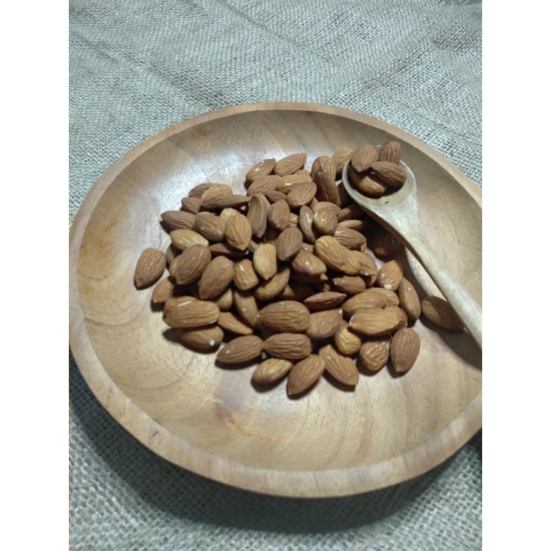 

kacang almond panggang cemilan sehat asi booster