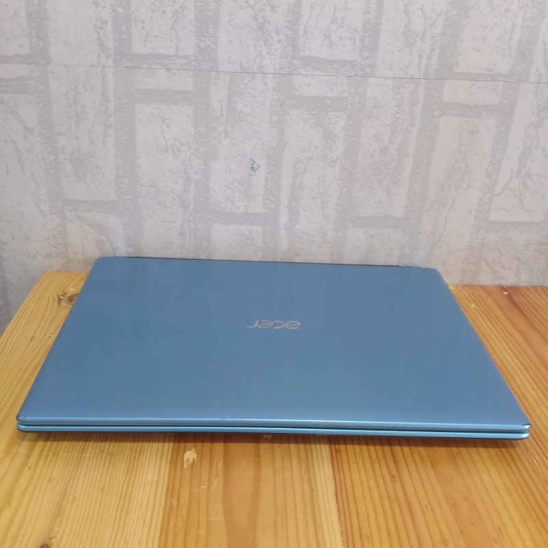 Laptop Acer Aspire V5-431 intel Celeron Ram 4GB HDD 320GB Windows 10 layar 14 inc Body slim siap pakai