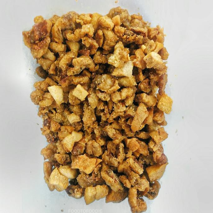 

Kerupuk Kulit Babi 700gr Khusus Tumis Masakan atau Cemilan