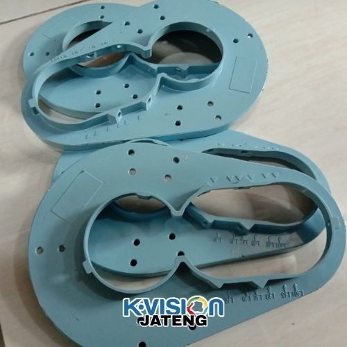 Bracket LNB CBand untuk Parabola Jaring