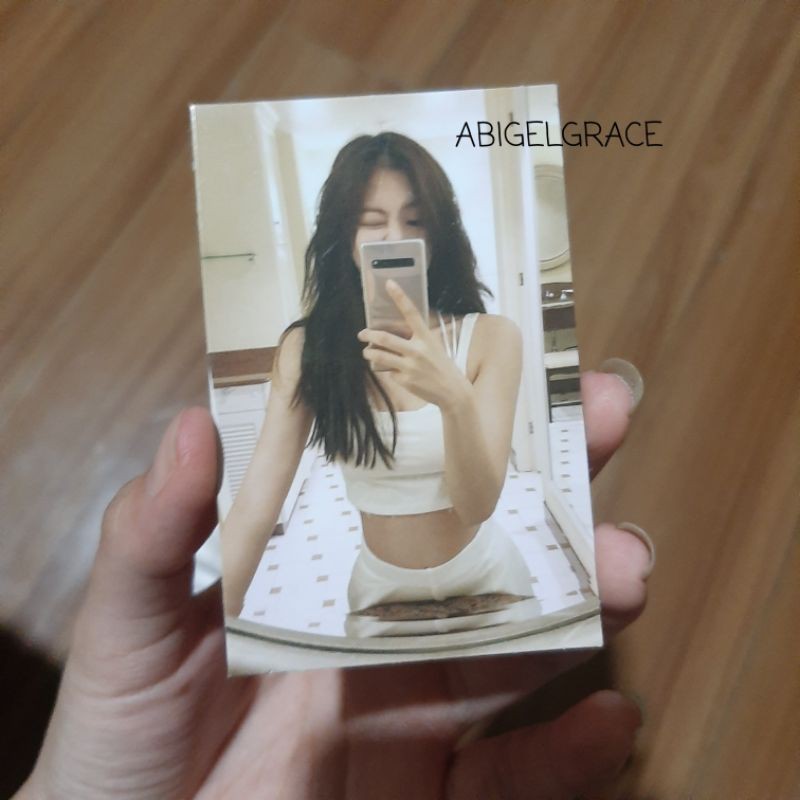 (SHARING) JENNIE PHOTOCARD FROM SUMMER DIARY IN HAWAII 2019