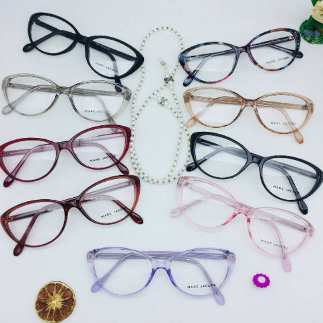 Kacamata merk Marc Jacobs