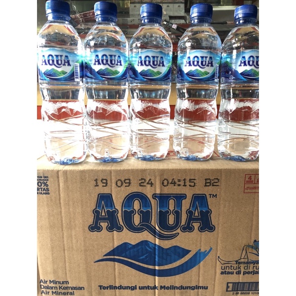 Jual Aqua 600ml Air Mineral 1 Dus Isi 24botol Shopee Indonesia 7723