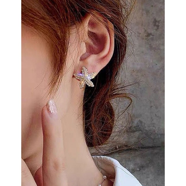 LRC Anting Tusuk Fashion Golden Starfish Pearl Alloy Stud Earrings A61811